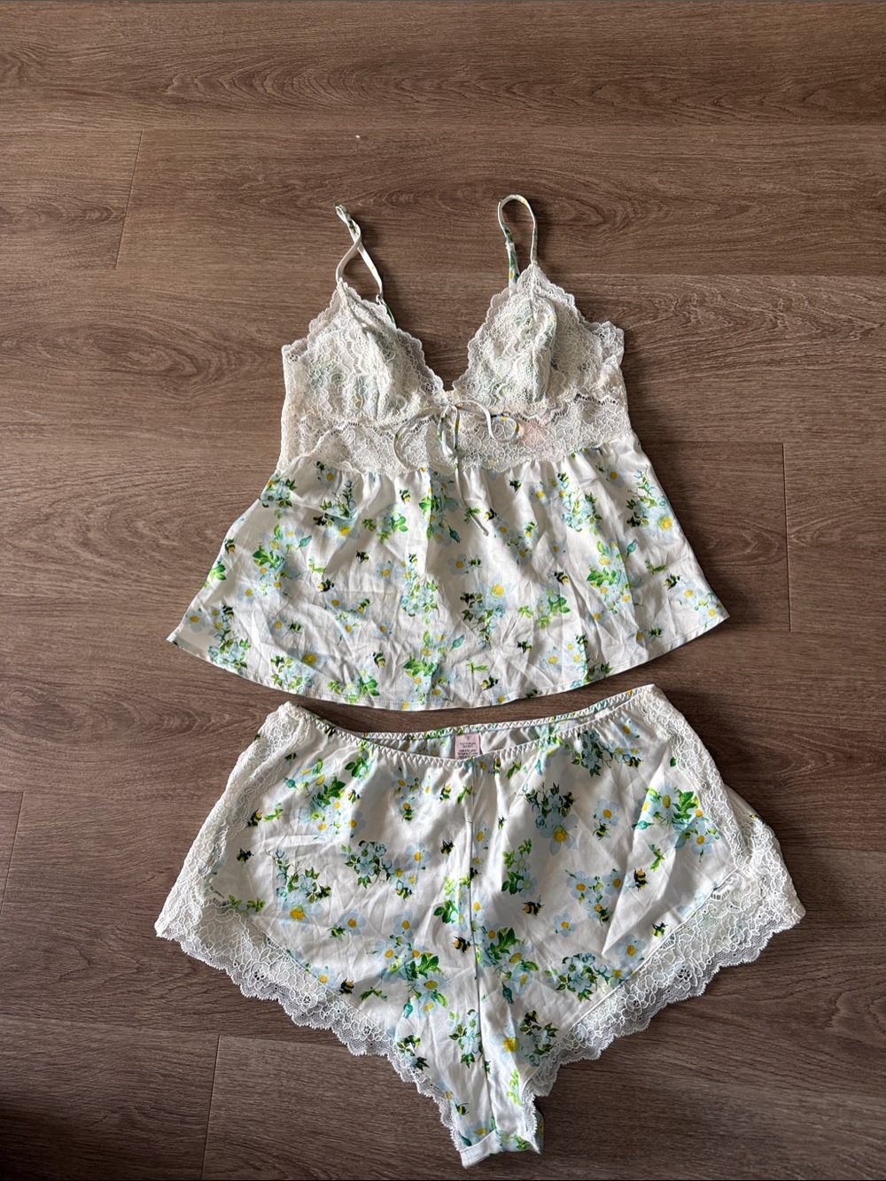 Victoria’s Secret Pajama Set